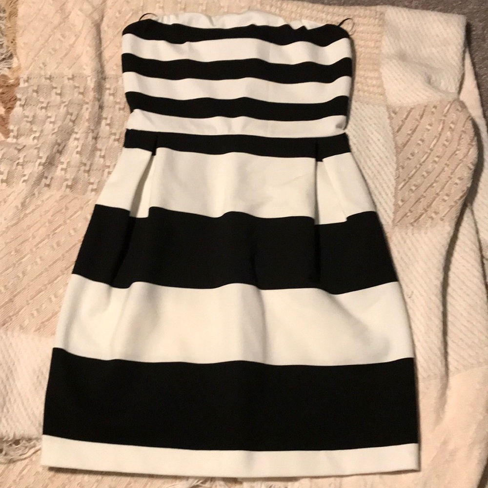 Express strapless dress. Size 2.